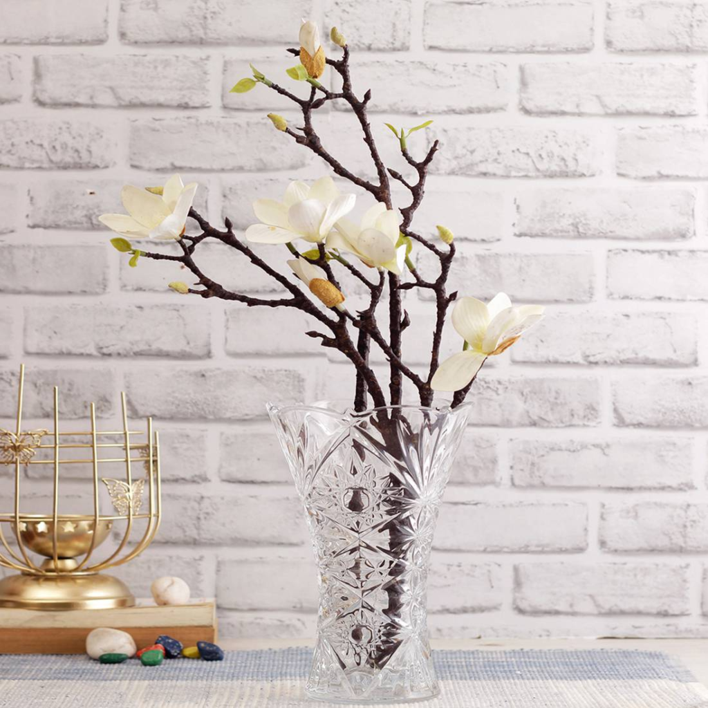7 Decorative Flowers DIY Tips to Decorate a Home
